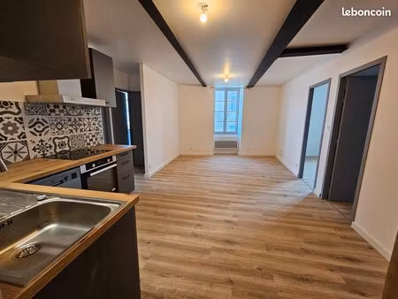 appartement t4 a louer hyper centre bressuire