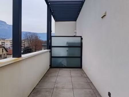 appartement 3 pièces 66 m²