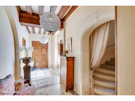 immeuble 4 pièces 151 m²