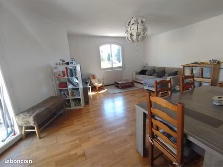 location grand t3 orange centre ville