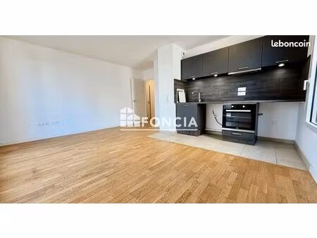 appartement 2 pièces avec balcon – résidence récente (2023)