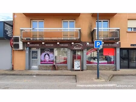 local commercial à vendre