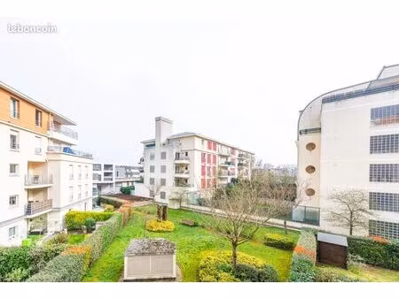 appartement 4 pièces 75 m²