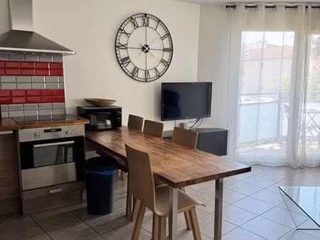 t2 meublé rénové – lumineux avec balcon et parking – annecy (les fins / av. de genève)