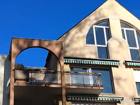 duplex 6 pièces 135 m² le-mee-sur-seine / melun bord de seine