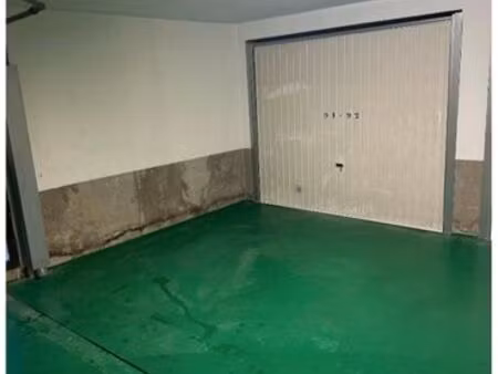 un garage securisé moulin gaud