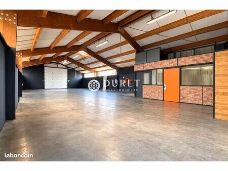 local 300 m² saint-gilles-croix-de-vie