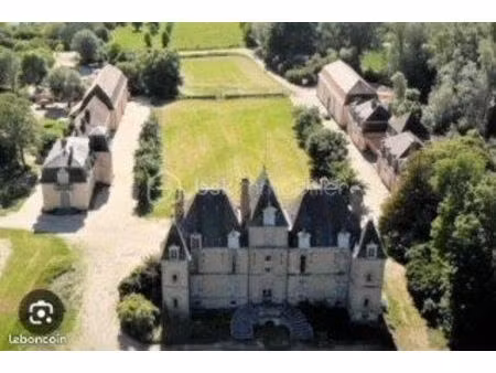 château 14 pièces 280 m²