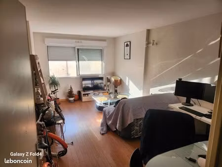 appartement en résidence sécurisée – location meublée (avril