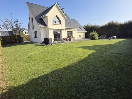 maison 6 pièces 165 m²