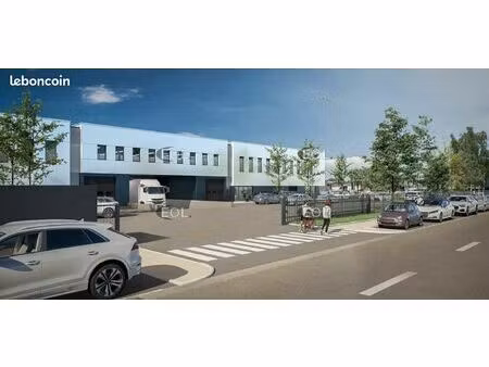 local bureaux 3 254 m²