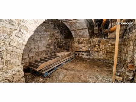 sous-location – cave / stockage 15 m² – rouen centre (9 rue louis ricard)