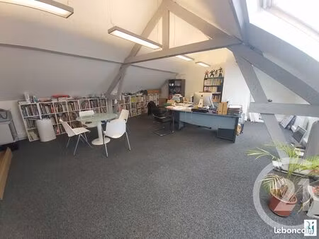 commerce bureaux 121 m²