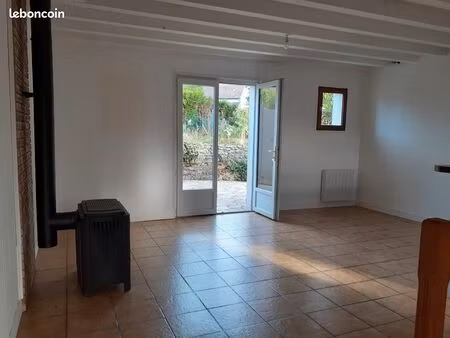 maison 90m2 avec jardin  2 chbres