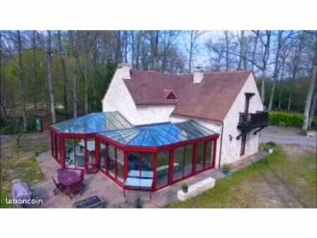 maison - 8 pièces - 240 m2