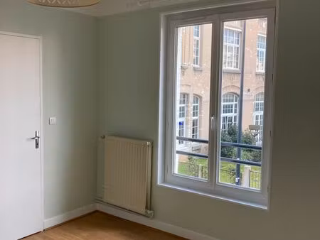 a louer f2 centre ville du havre