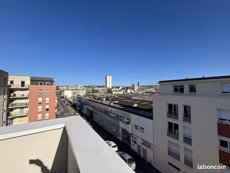 studio 1 pièce 23 m²