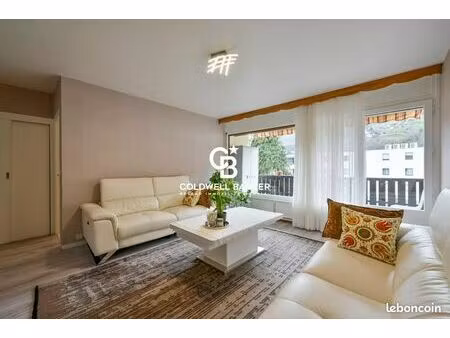 appartement 4 pièces 77 m²