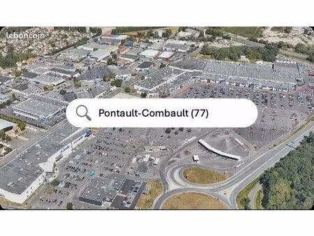 local commercial 628 m²