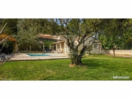 maison 5 pièces 163 m²