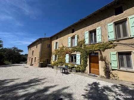 grande maison + dépendances – 2 logements  piscine  terrain 7 000 m²