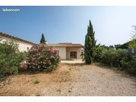 villa 4 pièces 136 m²