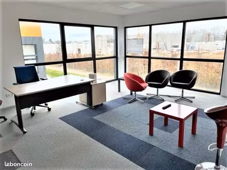 local commercial 43 m² belbeuf