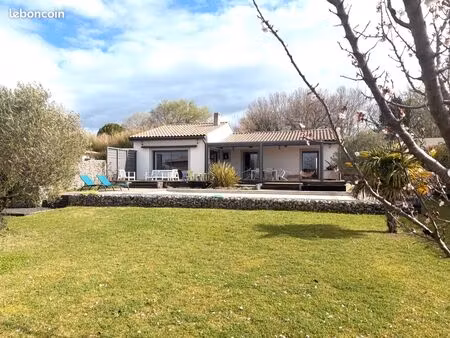 maison isle sur la sorgue