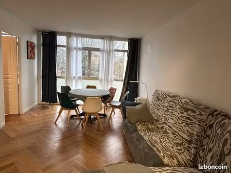 appartement 3 pièces 54 m²