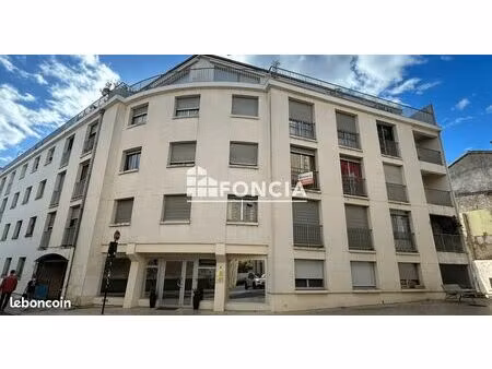 plateau de poitiers : appartement 1-2 chambres accessible par ascenseur