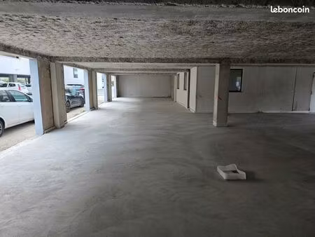 opportunité – plateau brut 250 m² nu avignon – idéal bureaux / professions libérales