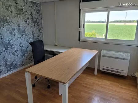 bureaux en location 20m² en zone d'activités