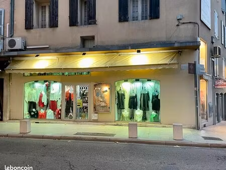 pas de porte avec bail tous commerces