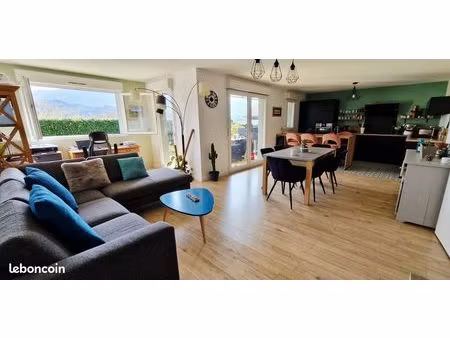 t4 de 92m2 avec garage et cave