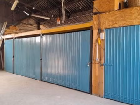 location box / garage