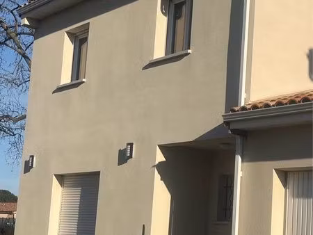 villa neuve rt212  jamais habité avec jardin et garage