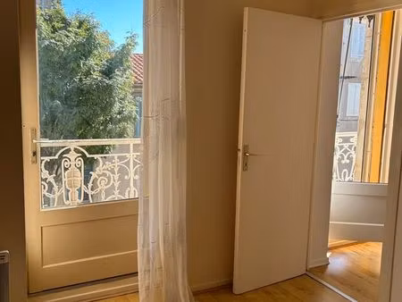 centre ville castres charmant t2