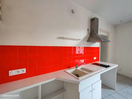 t2 - 30m2 - poitiers