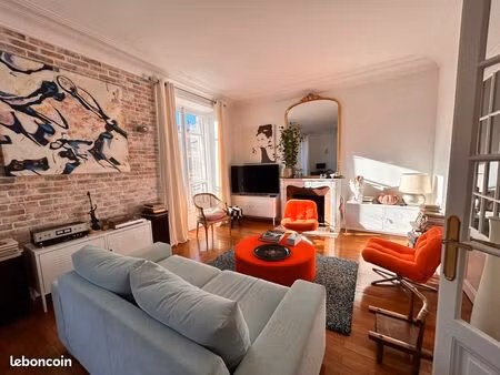 4/5 pièces  versailles chantiers  100 m2  parfait état