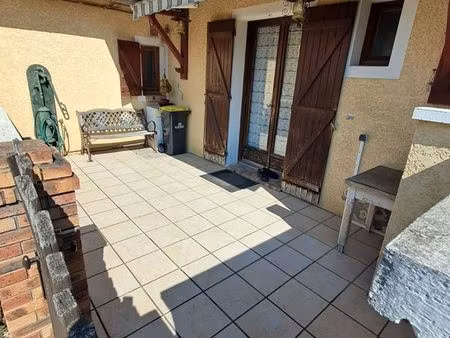 appartement t3 59 m2 avec terrasse + garage vendu louer