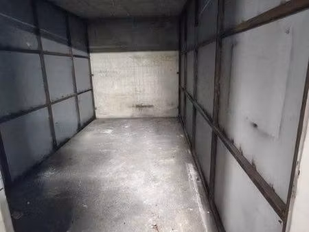 box ou garage à louer