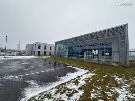 local 565 m² amiens