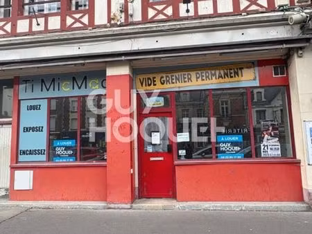 local commercial 220 m²