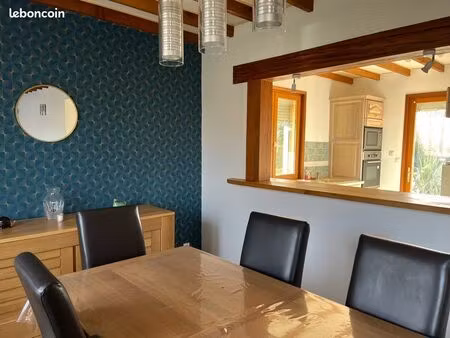 maison à louer à domqueur