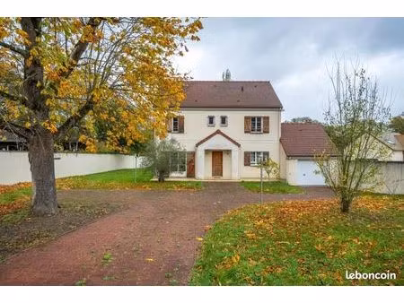 maison 6 pièces 143 m²