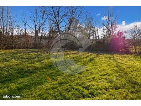 terrain 1024 m² st etienne de tulmont