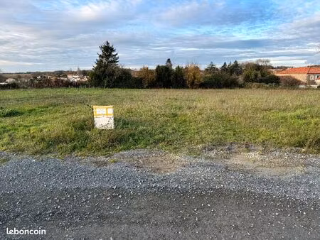 terrain à bâtir 798m2