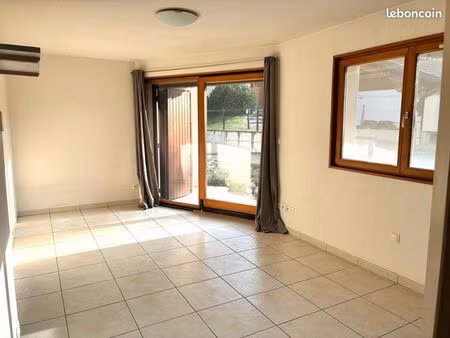 t2 45 m² rdc  2 parkings et cave – quartier arbere