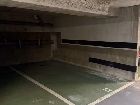 parking à louer