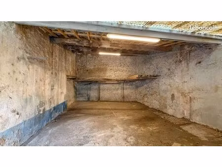 remise 57 m2 pouvant servire de garage/atelier